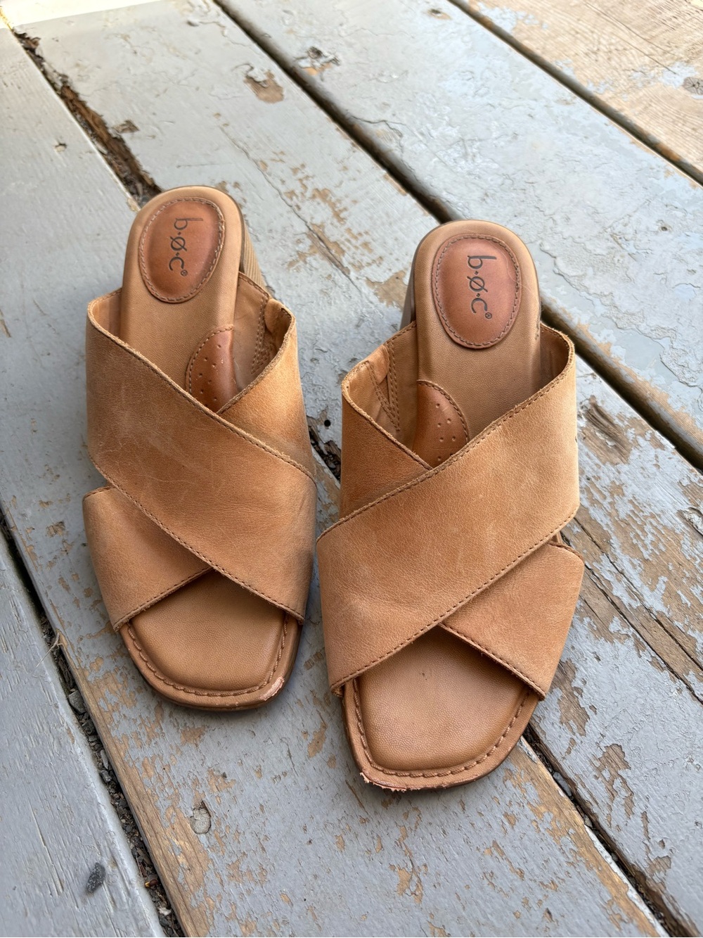 b.o.c. Crisscross Tan Leather Slide Mules